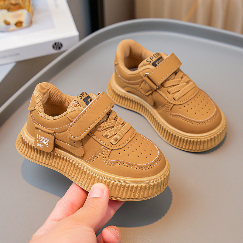 Bērnu sporta apavi ar Velcro aizdari, zemas augšdaļas, gumijas zole, augšdaļa no mākslīgā PU, iekšējā odere no mākslīgās ādas, korejiešu stils, pavasaris un rudens