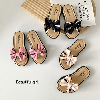 Meitenēm paredzēti karikatūru lāču flip-flopi – PVC augšējā daļa un zole, pretslīdēšana, izturīgi pret nolietošanos, vecuma 4–12 gadi