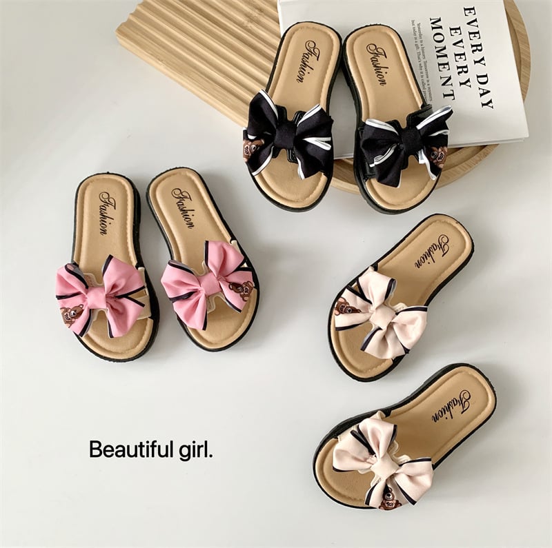 Meitenēm paredzēti karikatūru lāču flip-flopi – PVC augšējā daļa un zole, pretslīdēšana, izturīgi pret nolietošanos, vecuma 4–12 gadi