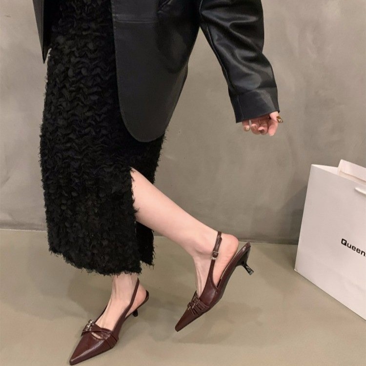 Sandales ar siksniņām, asu purnu, Korejas stils, gumijas zole, PU iekšējais materiāls, pavasaris 2024