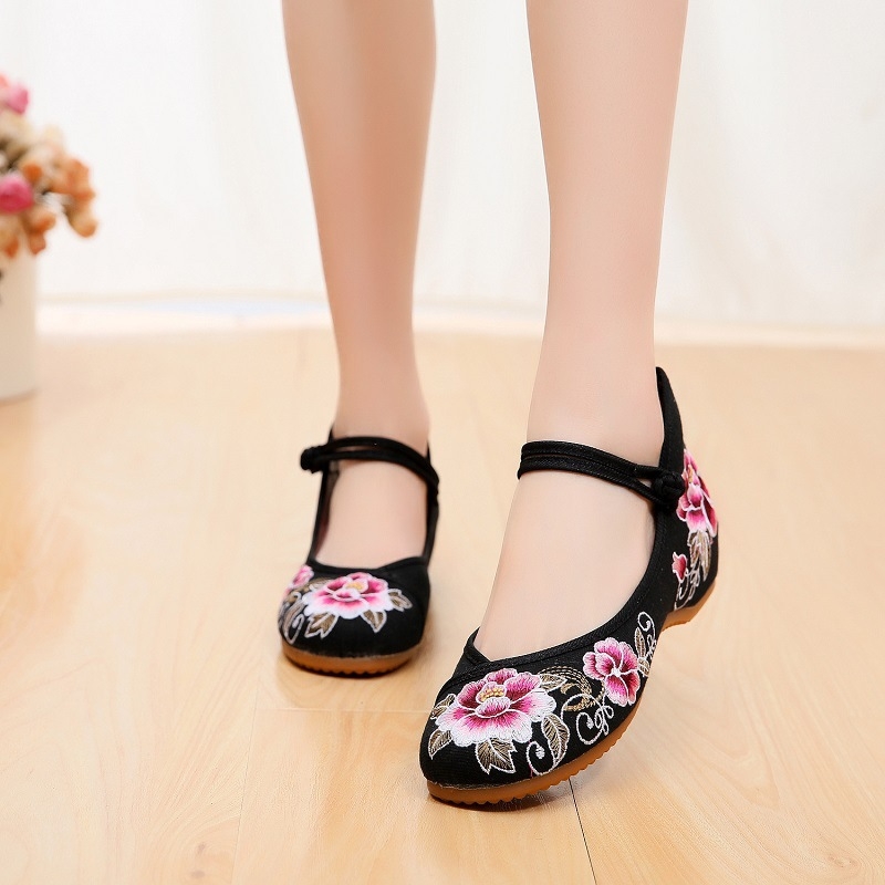 Hanfu siuvinės bateliai, etninio stiliaus viršus drobė, klininis kulnas 1–3 cm, viduje medvilnė, tekstilinė pada, moterims, vasara–pavasaris–ruduo