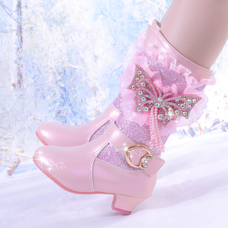 Lányoknak készült koreai stílusú magas sarkú bokacsizma kristályos pillangó motívummal, bélelt fleece-sel, középmagas, oldalsó cipzár, gumírozott talp