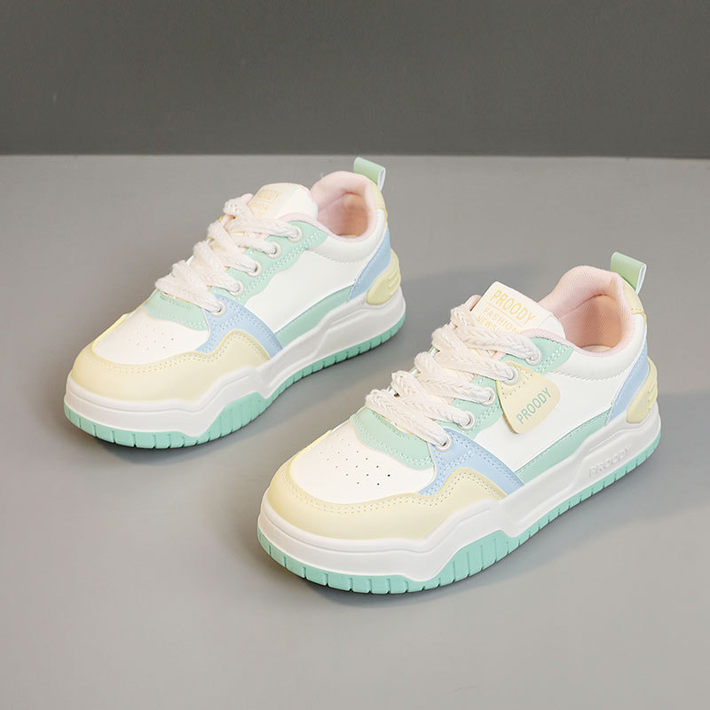 YDJ07 Női PU felsőrésszel készült tornacipő, gumírozott talp, 3–7 cm magasságnövelés, EVA talpbetét