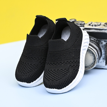 Bērnu elpojošas režģa auduma sporta apavi, bez šņorēm, gumijas zole, vecuma grupa 4–12 gadi, pavasaris–rudens