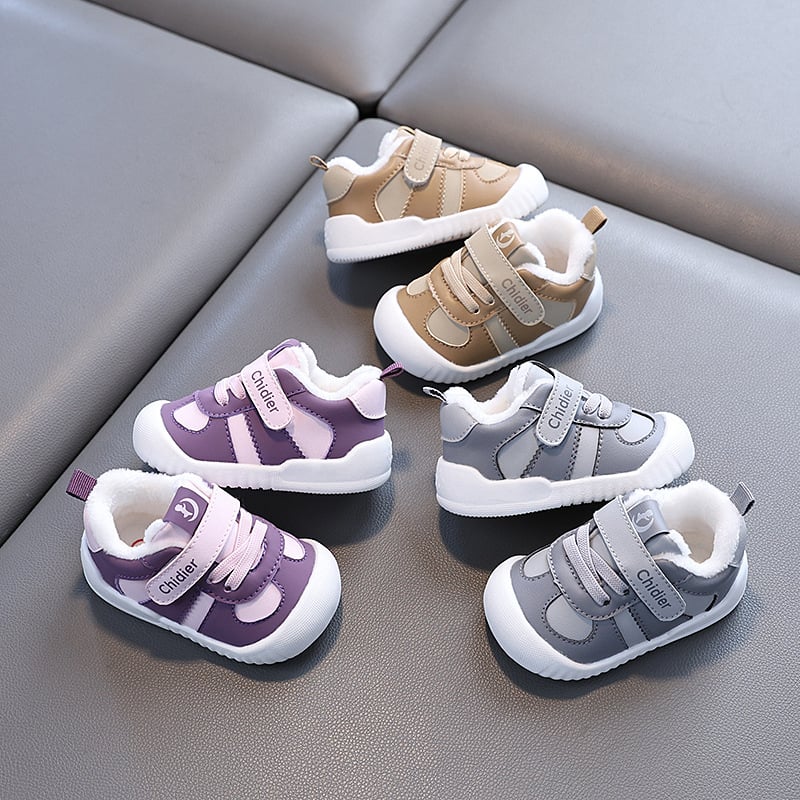 Ziemas apaviņi zīdaiņiem 1–3 gadiem, flīsa iekšējā odere, PU augšdaļa, TPR zole, Velcro aizdare (1–3 gadi; PU; TPR; fleece; Velcro)