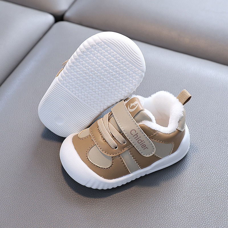 Ziemas apaviņi zīdaiņiem 1–3 gadiem, flīsa iekšējā odere, PU augšdaļa, TPR zole, Velcro aizdare (1–3 gadi; PU; TPR; fleece; Velcro)