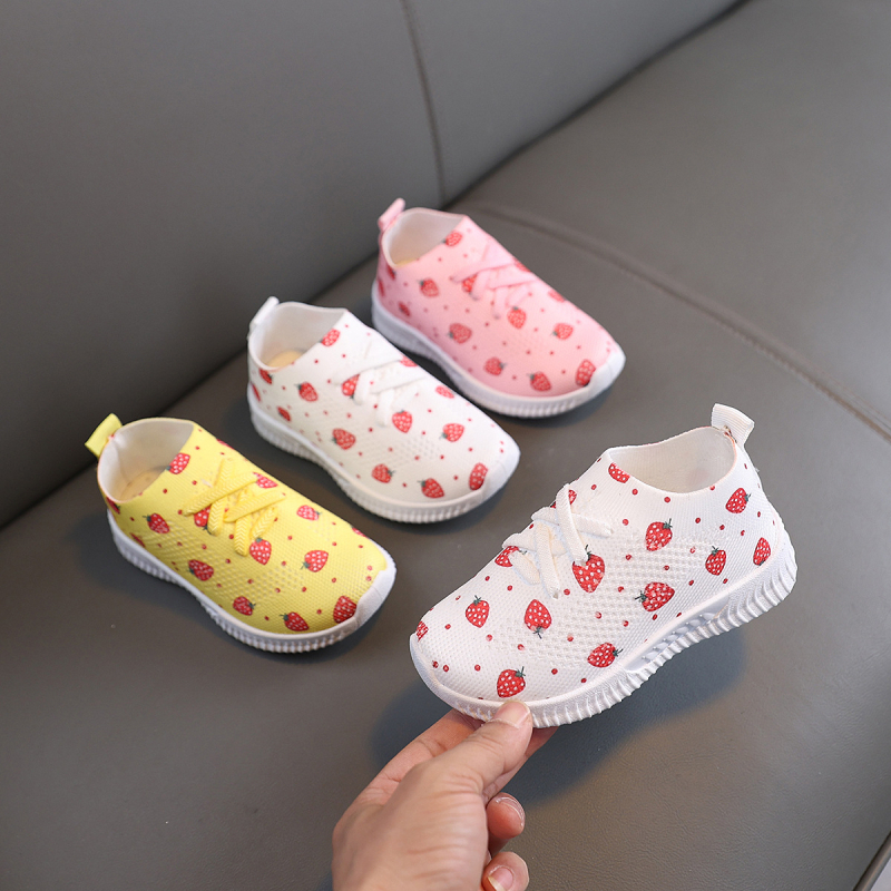 Pantofi sport pentru fetițe, partea superioară din material respirabil, talpă din cauciuc, slip-on, ușori, cu model personalizat — Primăvară 2025