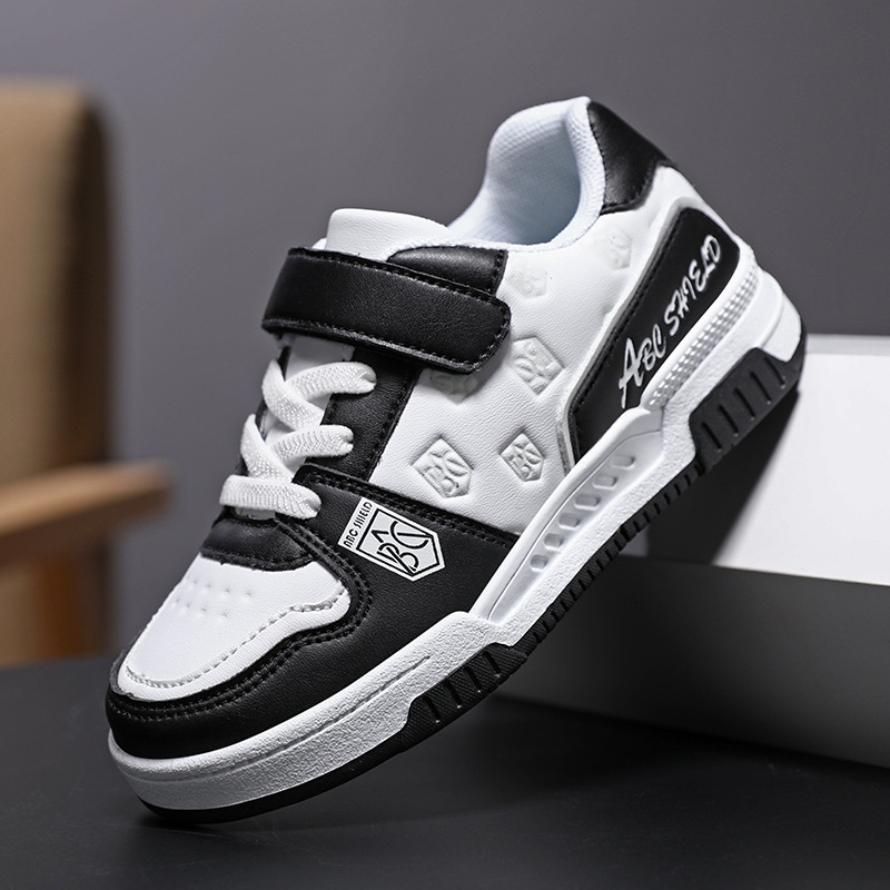 Bērnu ikdienas apavi ar Velcro aizdari, augšdaļa no sintētiskās ādas, gumijas zole, zems potītes augstums, plaid raksts.