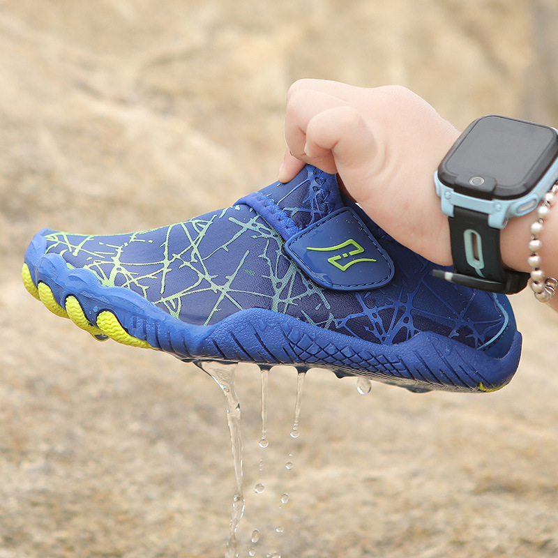 Vaikų lauko vandens bateliai — greitai džiūstanti kvėpuojanti viršutinė dalis, Velcro užsegimas, žemas profilis, unisex, neslidus gumos padas