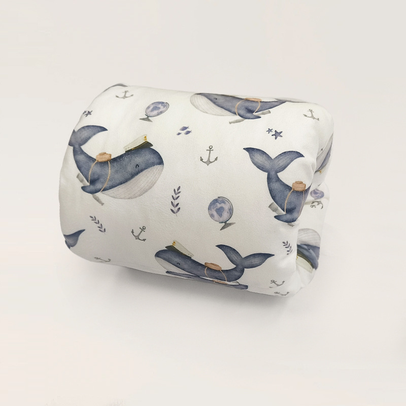 Žindymo pagalvė – apvalios formos, poliesterio užpildas, tinkama visiems etapams, motinystės pagalvė