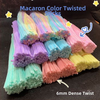 Rūpīgi izgatavots pūkains komplekts ar vērpšanas nūjiņām – pūķa kucēns, izglītojoša demontāžas un salikšanas rotaļlieta jauniešiem, Ella Toys