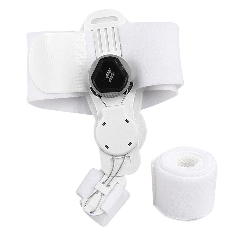 Pēdas pirksta korektors – Pirkstu atdalītājs; Materiāli: ABS, neilons un silikona spilventiņš; Modelis: Pēdas pirksta korektors; Sērija: Atdalītājs; Stils: Hallux valgus, personalizēts dizains; Atgriezeniskā korekcija.