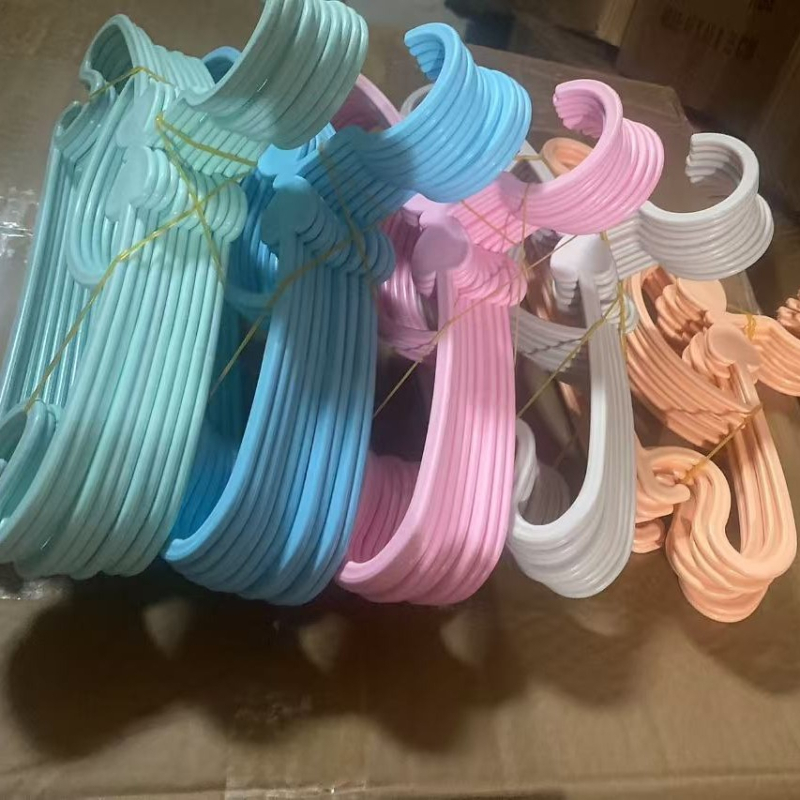 Umeraș pentru haine pentru bebeluți, multifuncțional din plastic | 100% material nou, personalizare disponibilă, set de 10 bucăți