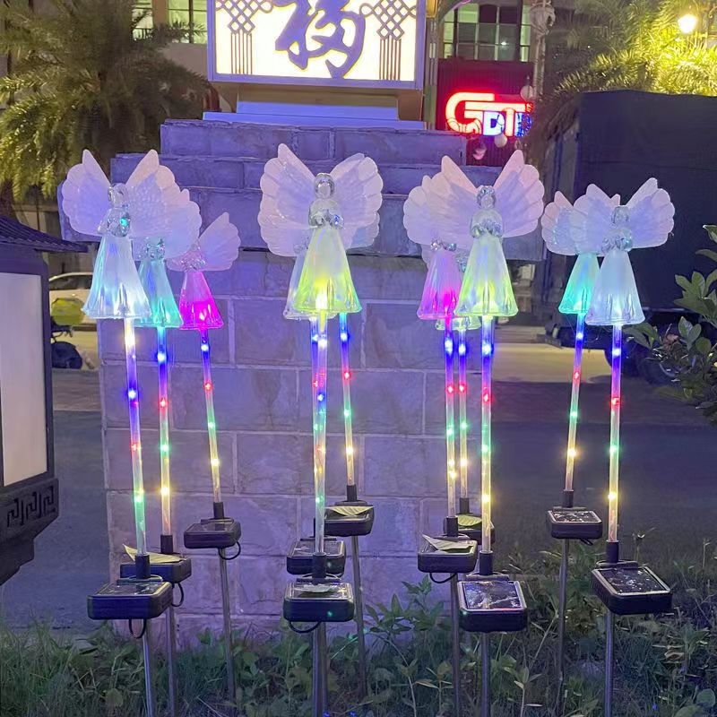 Napelemes angyal lámpa kültéri kerthez, IP65, 5W, 6–12 óra működés