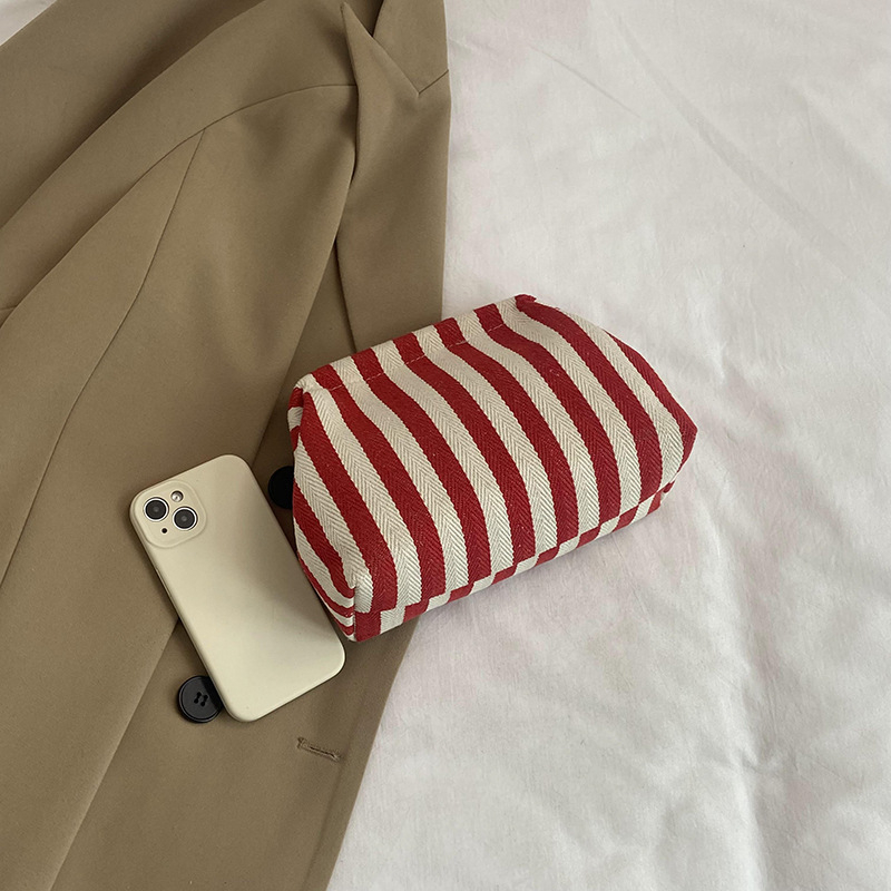 Női vászontáska kézben hordható — utcai trend, kagyló alakú forma, nyitás, mobiltelefon zseb