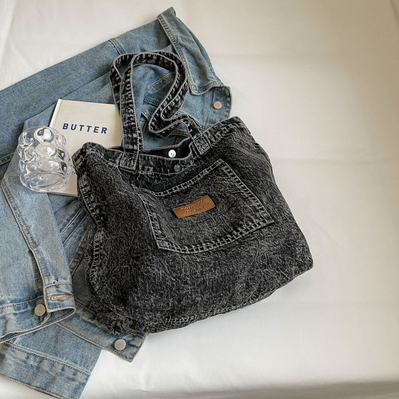 Denim Tote táska - Utcai stílus, Vízszintes négyszög alak, Mágneses zár, Telefontok, Poliészter bélés