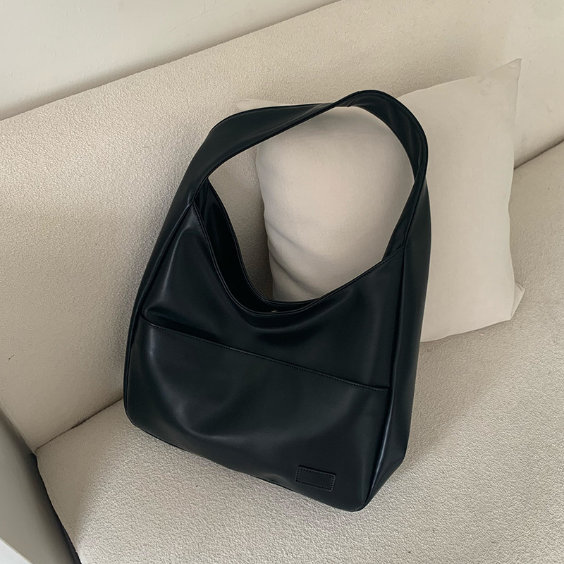 Geantă PU bucket pentru femei – Simplitate urbană, închidere magnetică, buzunar pentru telefon, căptușeală poliester-cotton