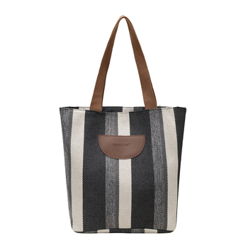 Urban egyszerű stílusú tote táska, Oxford anyagból, függőleges négyzet alakú sziluett, cipzáras nyitás, belső zsebek telefon és személyi igazolvány számára