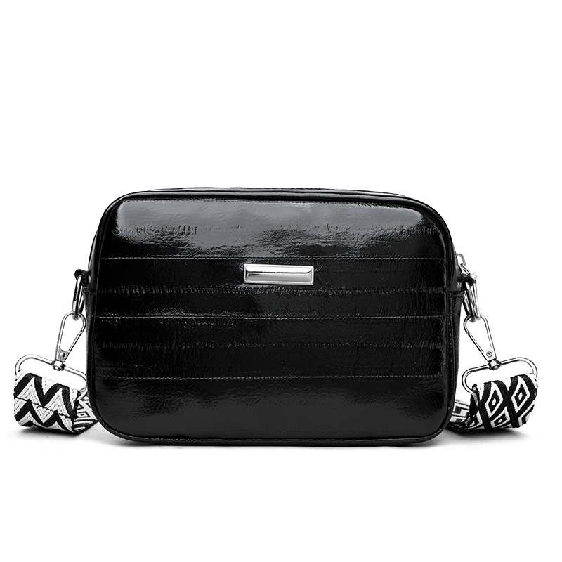 Női crossbody táska – városi egyszerű stílus, PU anyag, vízszintes négyszögletes forma, zipzáras zárás, belső ID zseb