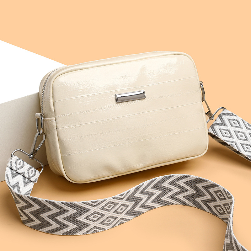 Női crossbody táska – városi egyszerű stílus, PU anyag, vízszintes négyszögletes forma, zipzáras zárás, belső ID zseb