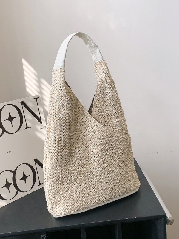 Szalmából készült tote-táska – függőleges négyszögletes forma; mágneses zár; rejtett cipzáras zseb