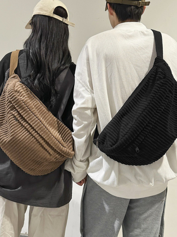 Τσάντα χιαστί με καπάκι, streetwear στυλ, Corduroy ύφασμα, πολυεστερική επένδυση, φερμουάρ άνοιγμα, εσωτερική θήκη για κινητό