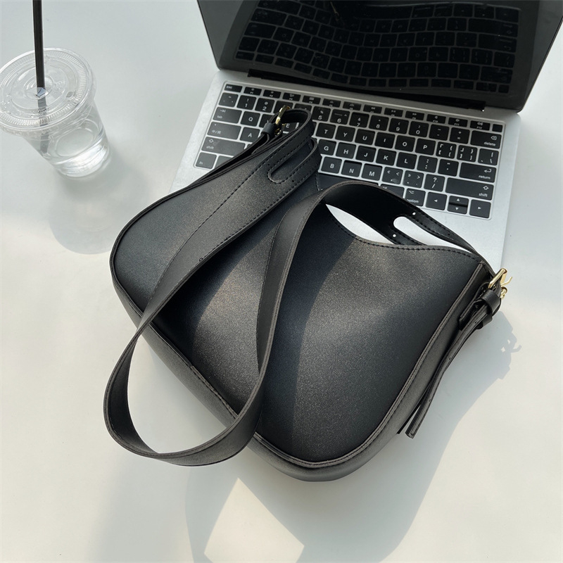 PU anyagú Tote táska, városi minimalist stílus, vízszintes négyzet alakú, cipzáras nyitás, zseb a telefon számára