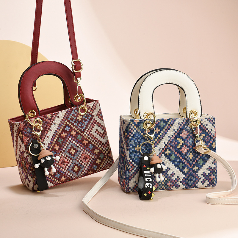 Női PU crossbody táska, Daffy stílus, vízszintes négyzet alak, cipzár, belső zseb
