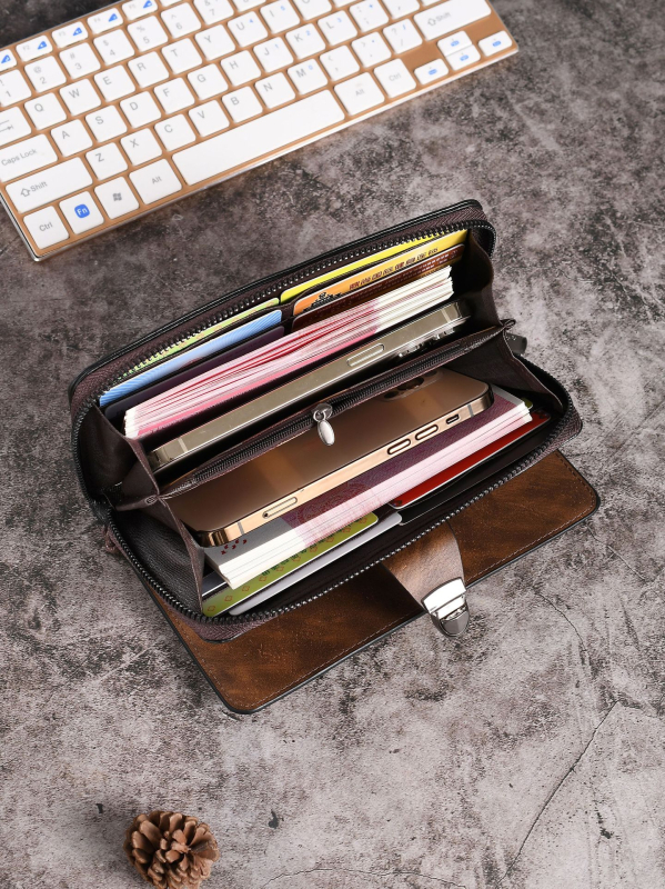 Vīriešu PU klutch maks – Sapele zīmols – pavasaris 2025 (Materiāls: PU; Zīmols: Sapele; Kategorija: Vīriešu PU klutch maks; Dzimums: Vīrietis; Publicēšana: 2025. gada pavasaris)