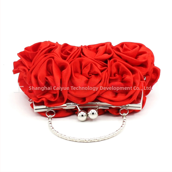 Vakara soma ar rozes motīvu, zīda ārējā daļa, dumpling stila siluets, poliestera oderes iekšdaļa, ikdienas lietošanai