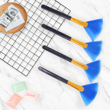 Клавиатурна почистваща четка с форма на вентилатор, пластмасова, 0,005 кг, за лаптоп, мобилен телефон, компютър и цифрова камера