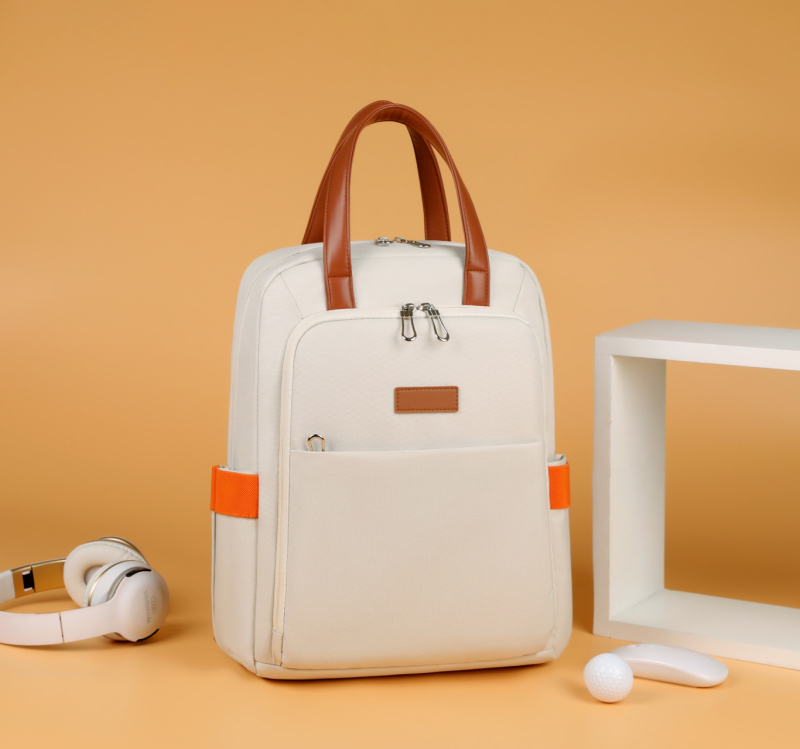 Uniszex hátizsák, 20–35L kapacitás, Oxford anyag, lélegző, 15 hüvelykes laptophoz illeszkedik