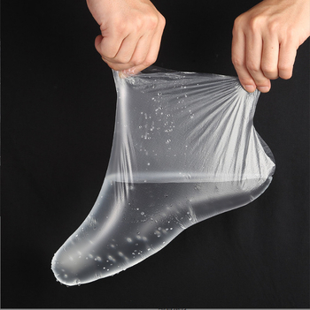 Vienreizējās plastmasas pēdu pārsegi, pretslīdes, 0,08 mm biezums, ar rakstu, 90 g, 100 gab. iepakojumā