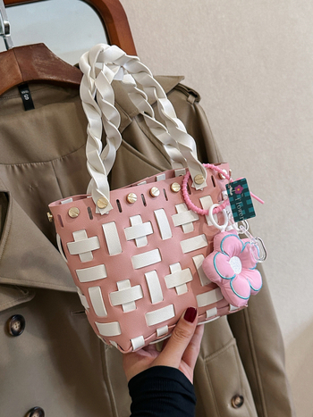 Γυναικεία υφαντή τσάντα (Street trend, καμβάς, μικρή τετράγωνη τσάντα, κάθετη τετράγωνη μορφή, άνοιγμα έκθεσης)