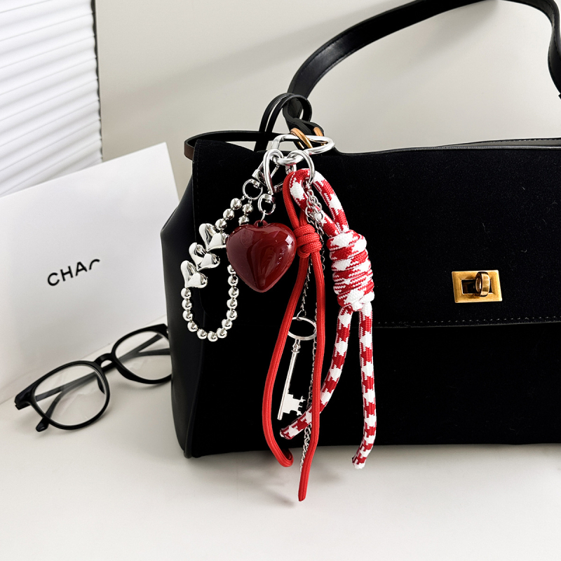 Raktų pakabukas – derva, korėjiečio stiliaus, atskirai įpakuotas, tinkamas kaip dovana vestuvėms, gimtadieniams, baigimo proga