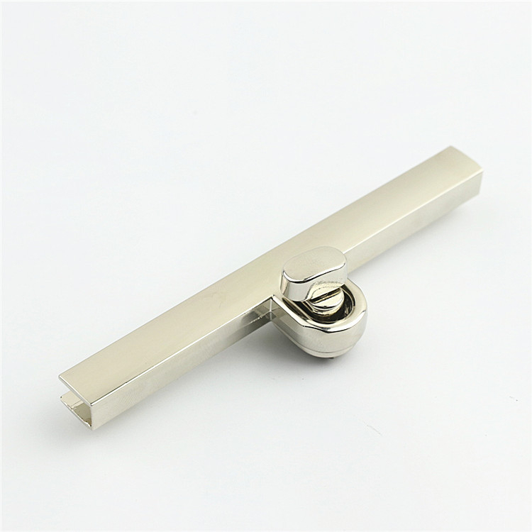 Κλειδαριά αποσκευών – κράμα ψευδαργύρου, αξεσουάρ αποσκευών, Χειμώνας 2023