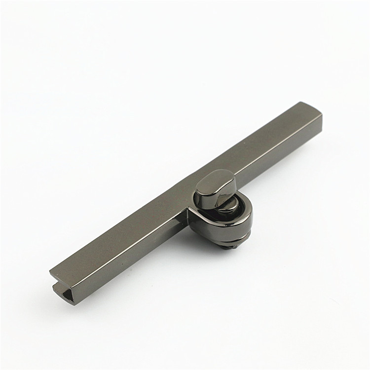 Κλειδαριά αποσκευών – κράμα ψευδαργύρου, αξεσουάρ αποσκευών, Χειμώνας 2023