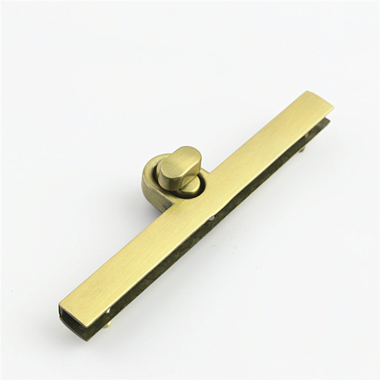 Κλειδαριά αποσκευών – κράμα ψευδαργύρου, αξεσουάρ αποσκευών, Χειμώνας 2023