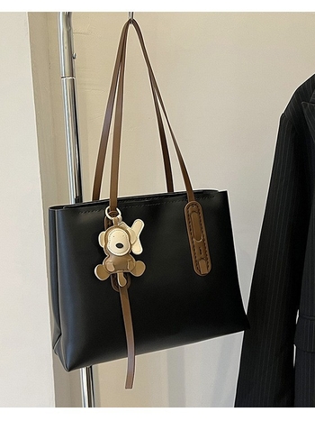 Τσάντα tote για μετακινήσεις - PU υλικό, οριζόντια τετράγωνο σχήμα, άνοιγμα με φερμουάρ, επένδυση από συνθετικό δέρμα, τρισδιάστατος σχεδιασμός, διπλοί ιμάντες