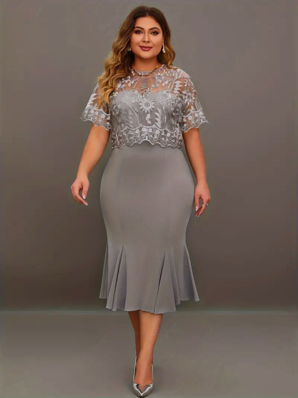 Haljina s šavom patchworkom, uski kroj, okrugli izrez, 3/4 rukavi, srednja duljina, 95% poliester