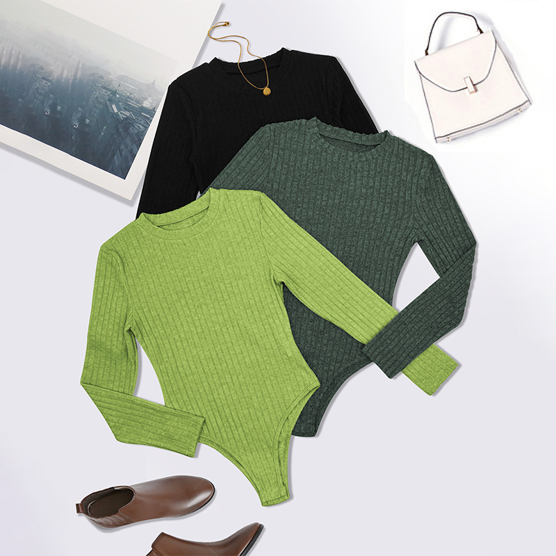 Salopetă tricotată din poliester (≥95%) cu elastan, mâneci lungi, talie medie, grosime medie, croială strânsă