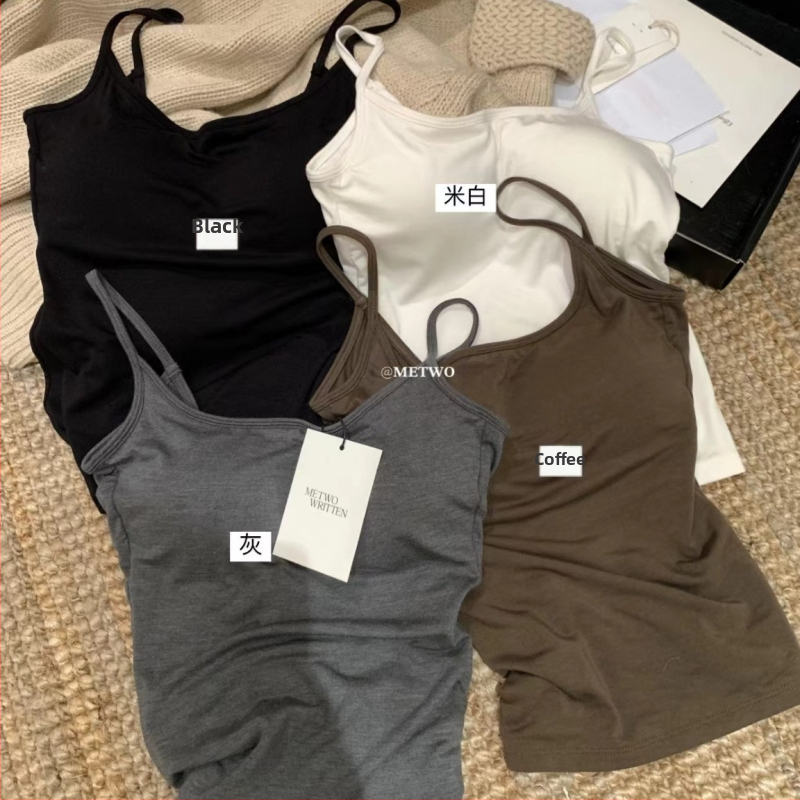 Термичен потник за жени: бюстгальтер-горнище с вградени подплънки, U-образна яка, вискозен плат 251–300 г/м², кадифена декорация