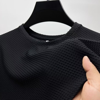 Ανδρική μπλούζα T‑shirt σε κορεατικό στυλ, χαλαρή γραμμή, λαιμό crewneck, κοντά μανίκια, πολυεστερ-βαμβάκι (81–90%)