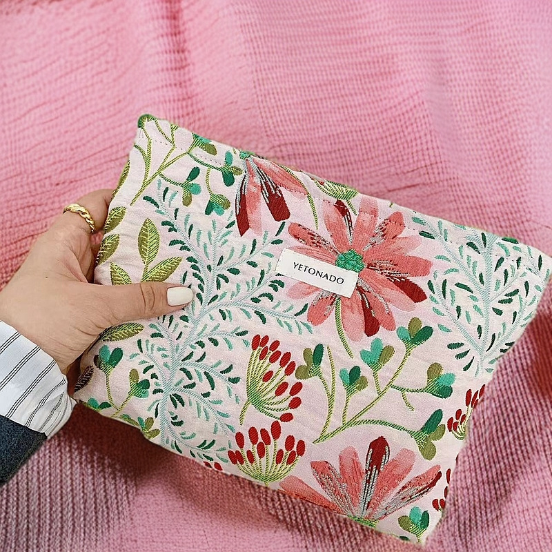 Geantă cosmetică din pânză, model floral — Blings; pentru depozitare; unisex; utilizare zilnică (Pânză • Model floral • Blings • Pentru depozitare • Unisex)