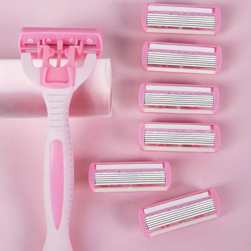 Γυναικεία χειροκίνητη ξυριστική μηχανή με αντιολισθητική λαβή και έξι στρώσεις λεπίδων από ανοξείδωτο ατσάλι