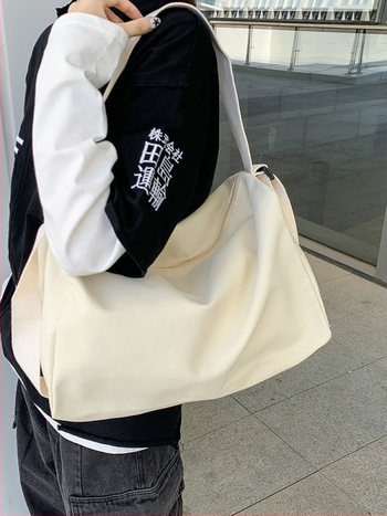 Унисекс платнена кръстосана през рамо чанта, дишаща и много лека, едноцветен дизайн без подплата, пролет 2025, за ежедневна употреба.