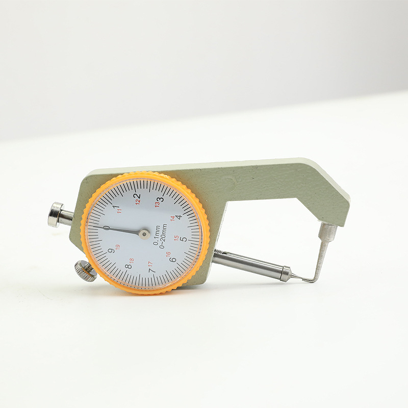 Дебелиномер 0–20 мм, указател с извит връх, ръчен, плоска глава, за измерване на дебелината на хартия