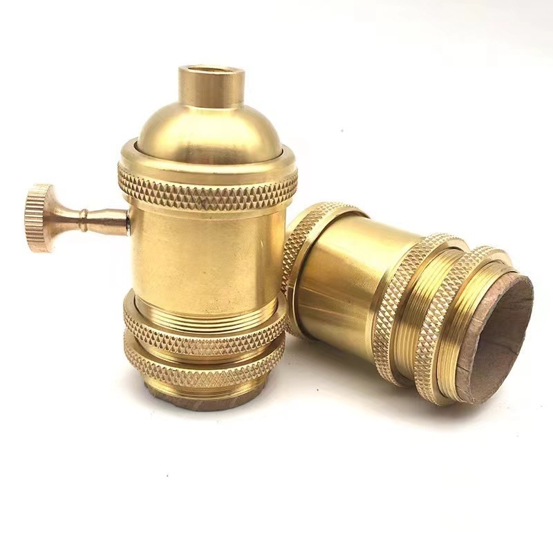 Amerikos stiliaus metalo retro pakabinamos šviestuvo su E26/E27 lempos laikikliu ir rankenos jungikliu, vario-aliuminio korpusas, 220V, 60°C temperatūros atsparumas