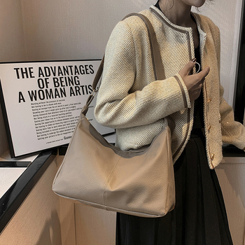 Γυναικεία τσάντα Tote από PU, σε street-style υφή, ορθογώνιο τετράγωνο σχήμα, κλείσιμο με φερμουάρ