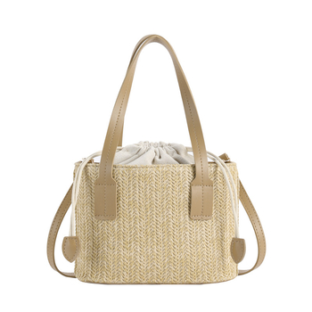 Τσάντα ώμου bucket από ψάθα με επένδυση πολυεστέρα, κλείσιμο με κορδόνι, ορθογώνιο σχήμα